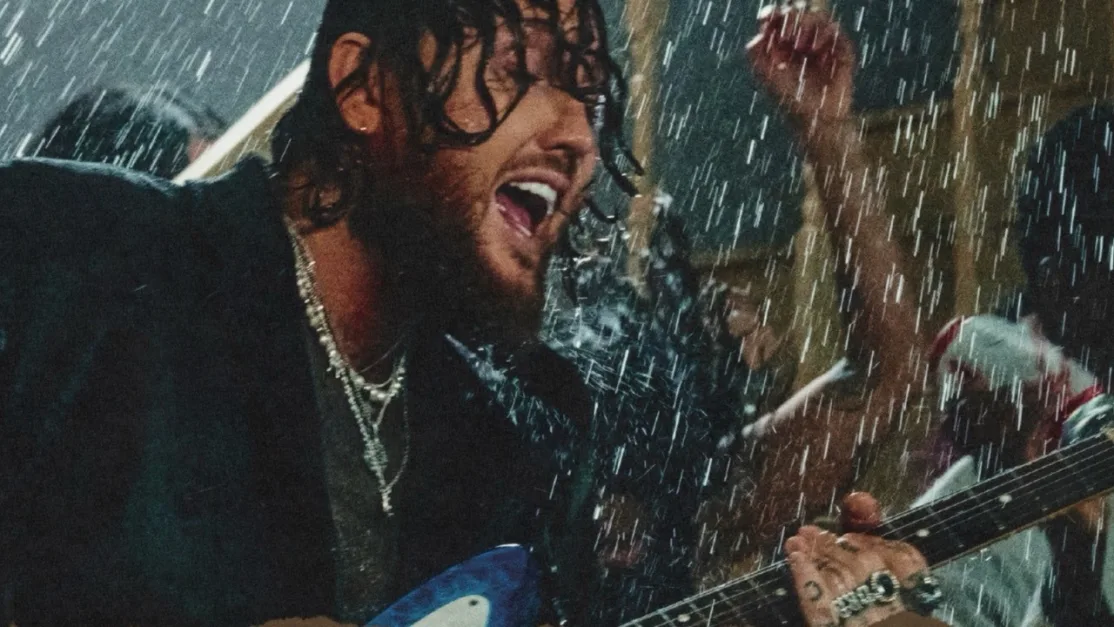 James Arthur 1600 x 900 1 Large