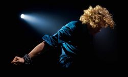 Simply Red 16 9